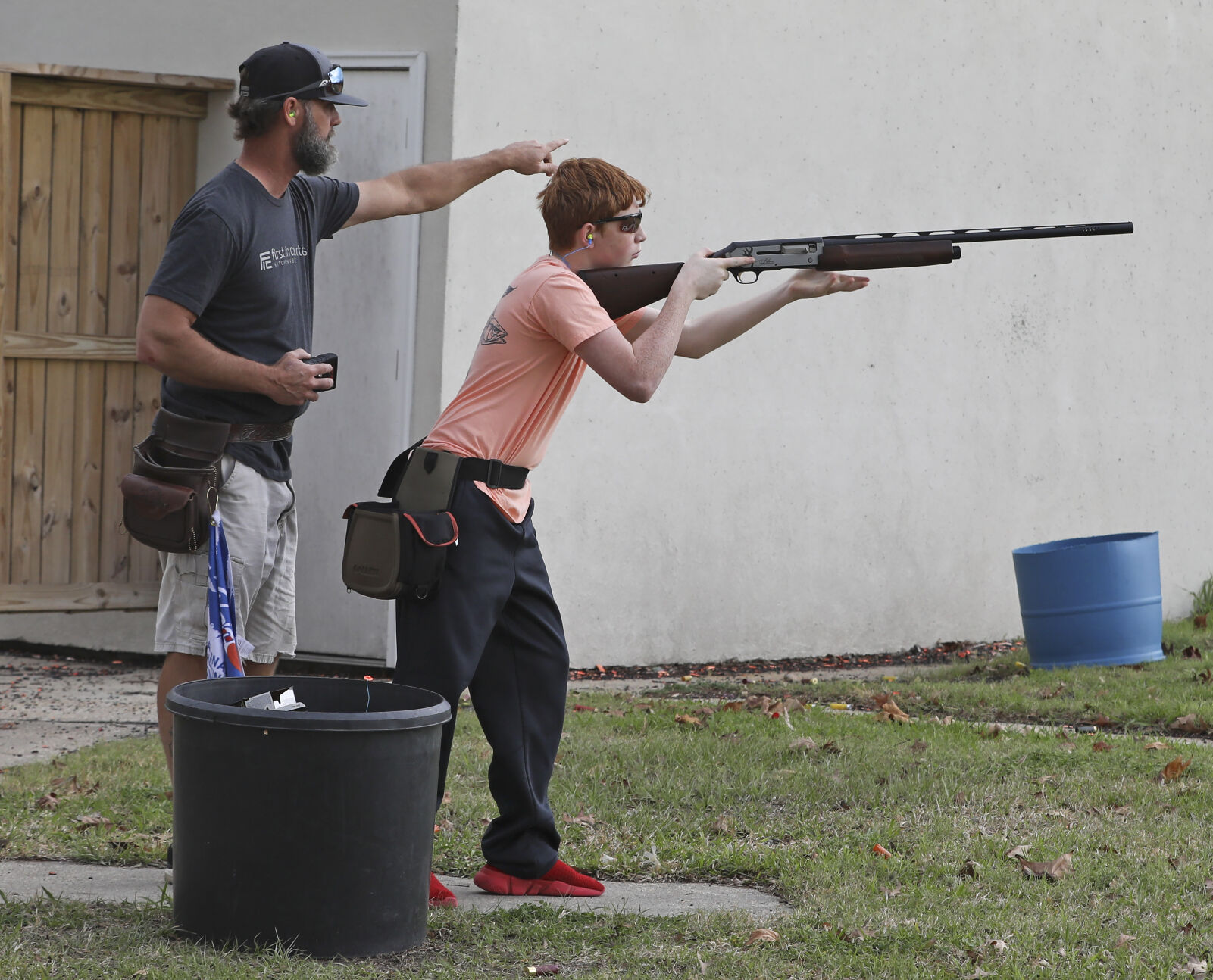 BR.4Hshooting.adv 04 mw.JPG